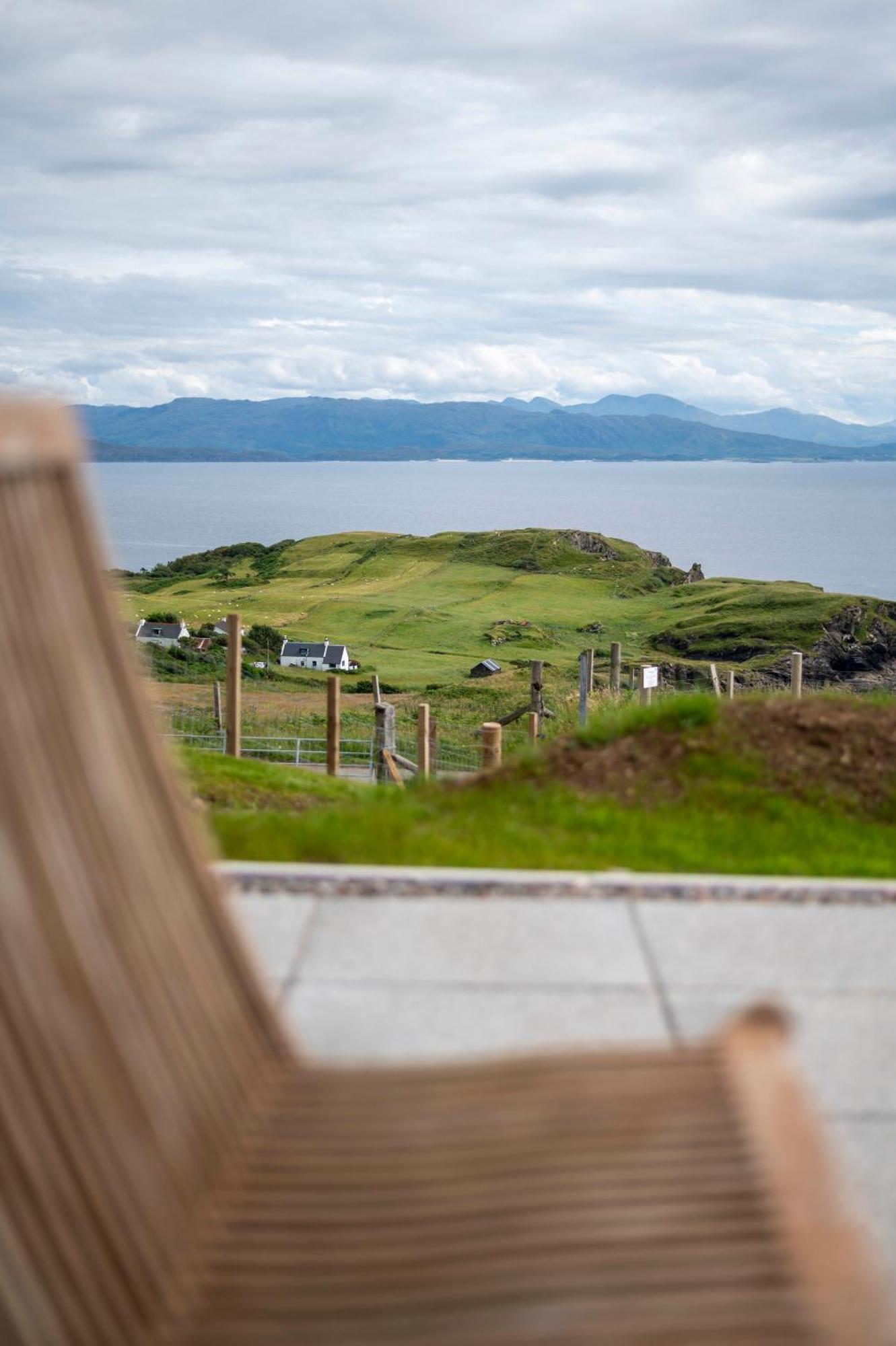 Vila Hut On The Hill Aird of Sleat Exteriér fotografie